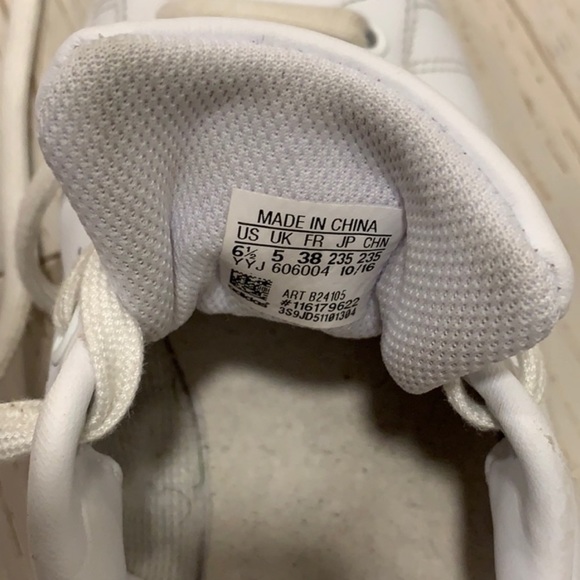 📌 Womens ADIDAS Stan Smith White/Green Sneakers - Picture 3 of 5